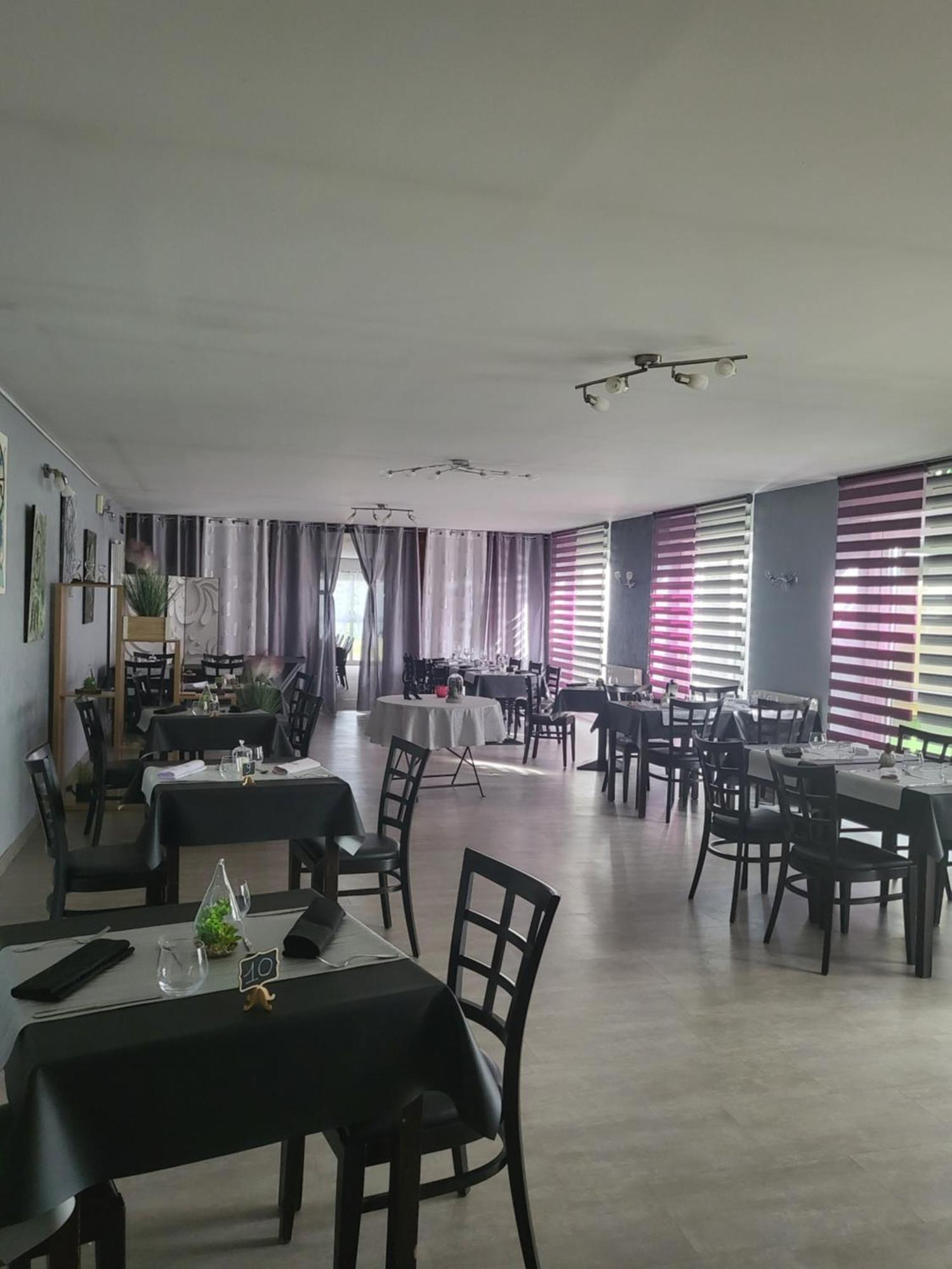 L'Epicurien Hotel Saint-Nicolas-de-Port Buitenkant foto